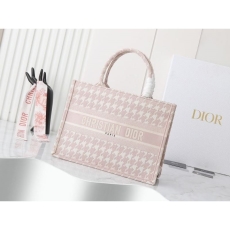 Christian Dior Shopping Bags